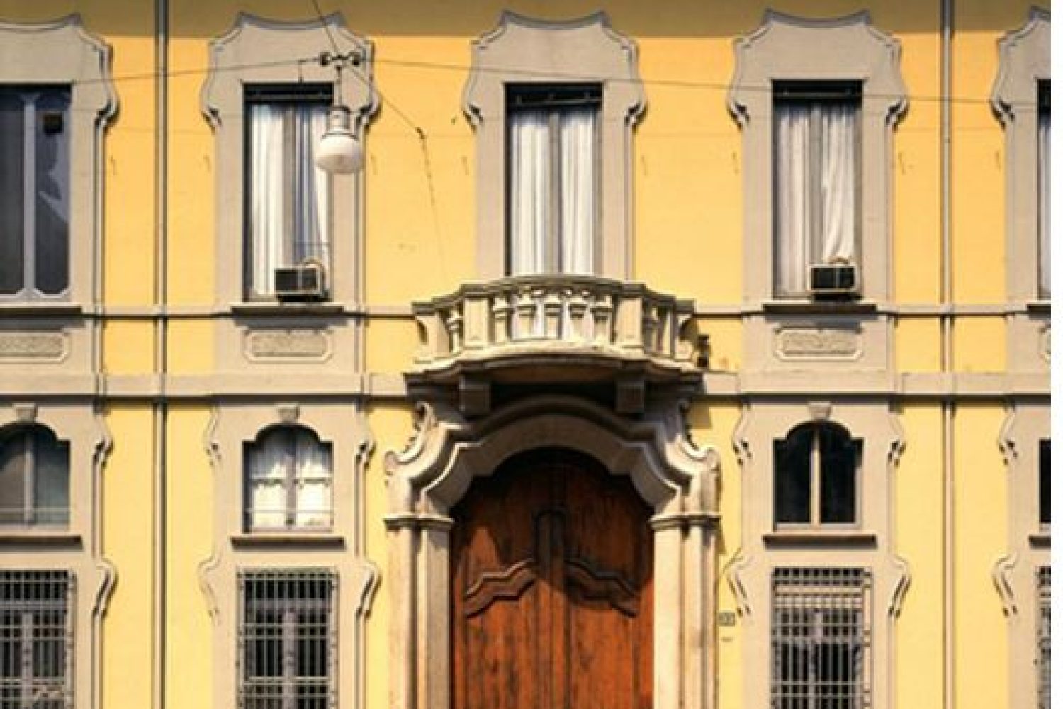 ISIMBARDI Ingresso Cortile D_onore