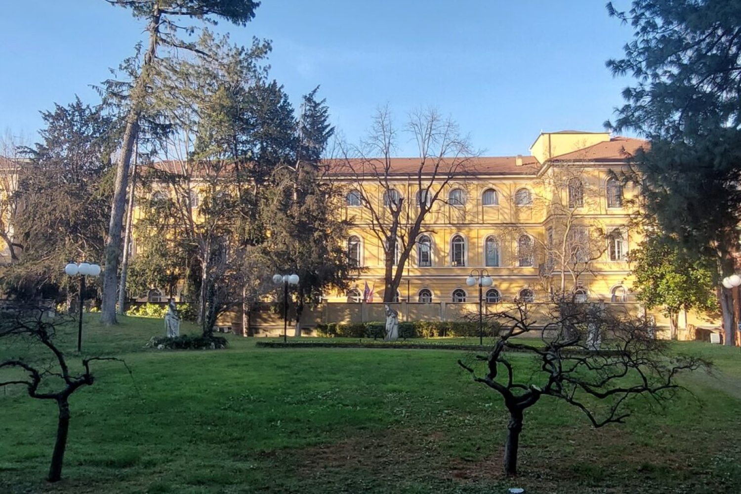 PALAZZO ISIMBARDI