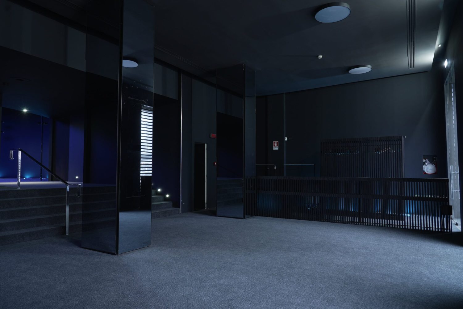 Ingresso-vista-laterale-dx-scaled